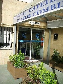 Hostal Ds Velilla de San Antonio Zewnętrze zdjęcie